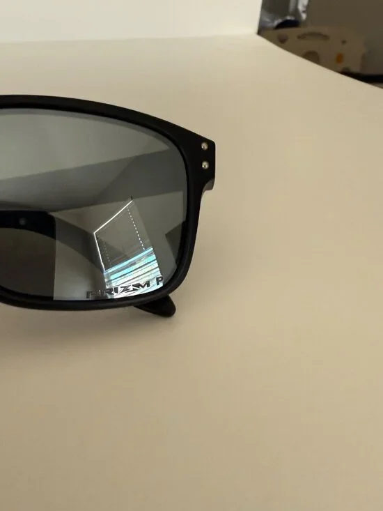 Oakley Holbrook Prizm Polarized Silver Reflective Lenses 9102 - Picture 6 of 8